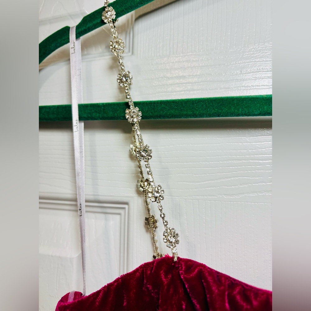 NWT LULUS SZ XS WINE RED VELVET BODYCON MINI DRESS With Rhinestone Straps - Picture 7 of 12